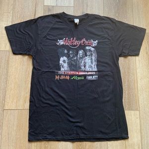 Black Unisex Large Concert shirt Motley Crue, Def Leppard, Poison, Joan Jett